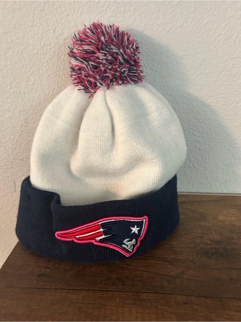 New Era Beanie - White, Navy & Pink